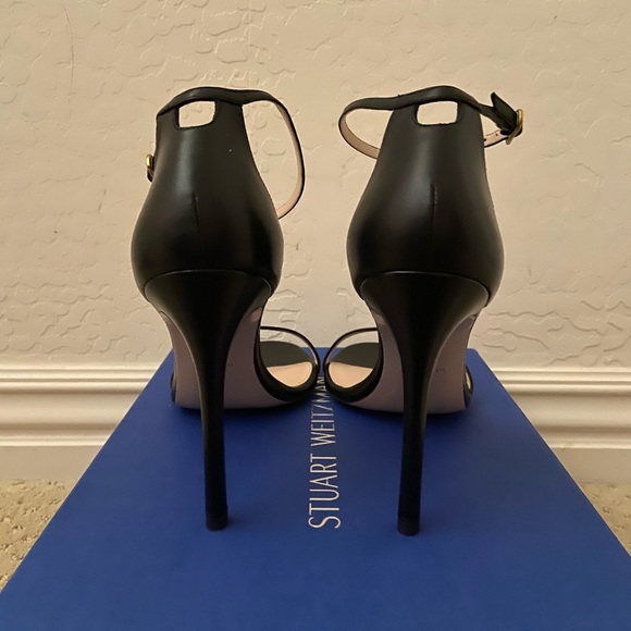 Stuart Weitzman Nudistsong sandals - Picture 2 of 5
